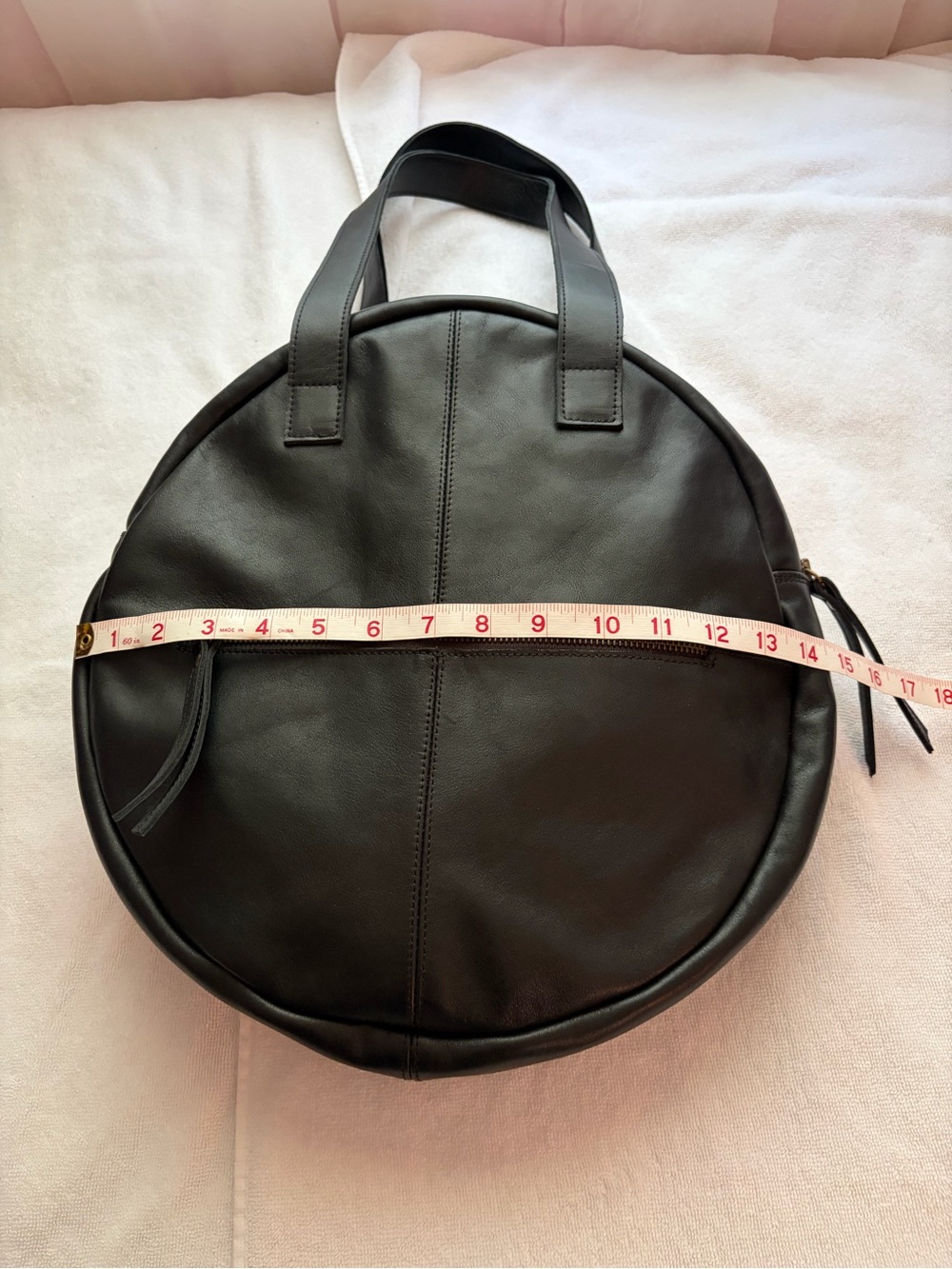 Juan Jo Black leather Round Bag - Picture 7 of 10